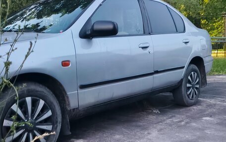 Nissan Primera II рестайлинг, 1998 год, 180 000 рублей, 1 фотография