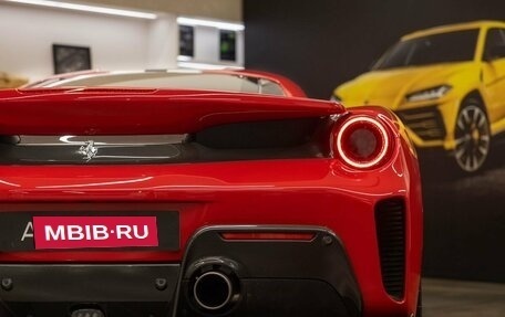 Ferrari 488, 2018 год, 79 000 000 рублей, 17 фотография
