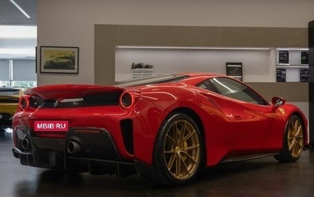 Ferrari 488, 2018 год, 79 000 000 рублей, 16 фотография