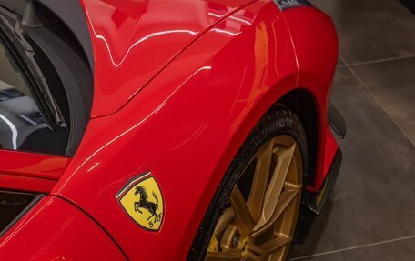 Ferrari 488, 2018 год, 79 000 000 рублей, 18 фотография
