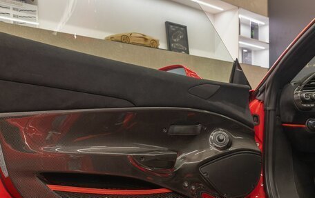 Ferrari 488, 2018 год, 79 000 000 рублей, 26 фотография