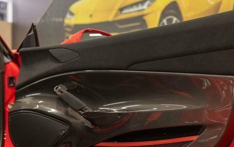 Ferrari 488, 2018 год, 79 000 000 рублей, 39 фотография