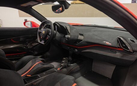 Ferrari 488, 2018 год, 79 000 000 рублей, 36 фотография