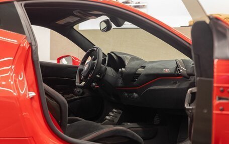 Ferrari 488, 2018 год, 79 000 000 рублей, 40 фотография