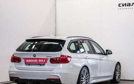 BMW 3 серия, 2017 год, 1 780 000 рублей, 4 фотография