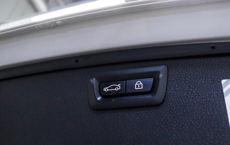 BMW 3 серия, 2017 год, 1 780 000 рублей, 29 фотография