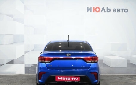 KIA Rio IV, 2018 год, 1 350 000 рублей, 5 фотография