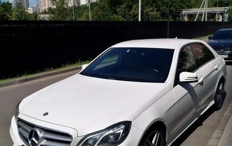 Mercedes-Benz E-Класс, 2014 год, 2 650 000 рублей, 3 фотография