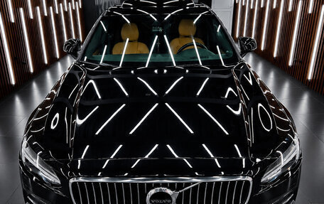 Volvo S90 II рестайлинг, 2018 год, 3 890 000 рублей, 2 фотография