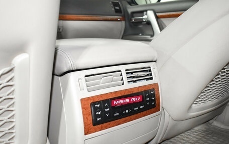 Toyota Land Cruiser 200, 2012 год, 3 049 000 рублей, 14 фотография