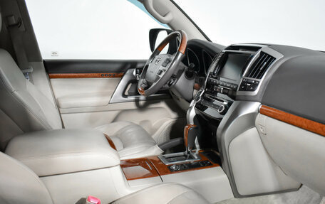 Toyota Land Cruiser 200, 2012 год, 3 049 000 рублей, 17 фотография