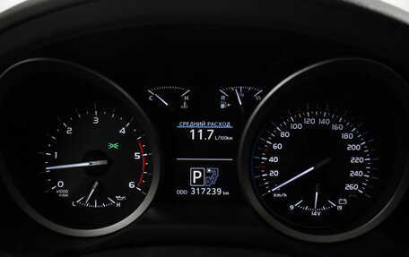 Toyota Land Cruiser 200, 2012 год, 3 049 000 рублей, 22 фотография