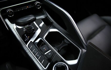 Geely Tugella FY11, 2023 год, 2 690 000 рублей, 14 фотография
