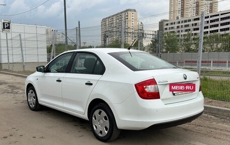 Skoda Rapid I, 2015 год, 1 100 000 рублей, 3 фотография