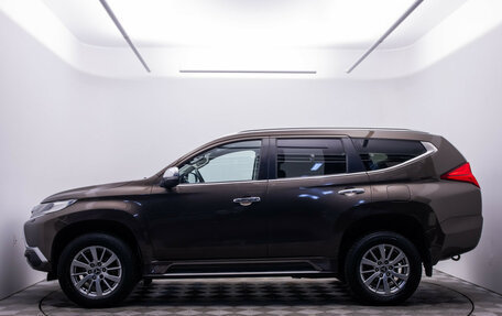 Mitsubishi Pajero Sport III рестайлинг, 2018 год, 3 095 000 рублей, 9 фотография