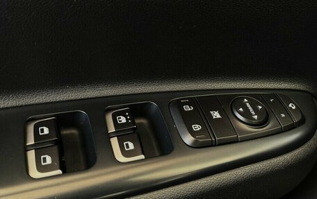 KIA Rio IV, 2021 год, 1 790 000 рублей, 10 фотография