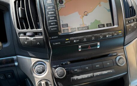 Toyota Land Cruiser 200, 2008 год, 2 850 000 рублей, 8 фотография