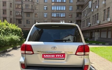 Toyota Land Cruiser 200, 2008 год, 2 850 000 рублей, 4 фотография