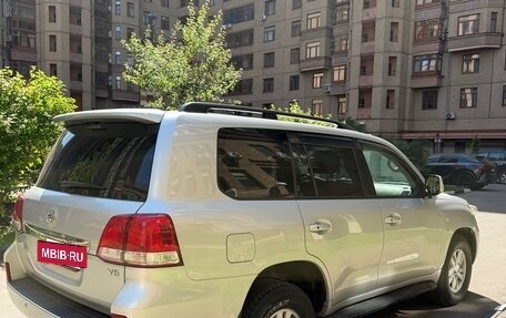 Toyota Land Cruiser 200, 2008 год, 2 850 000 рублей, 2 фотография