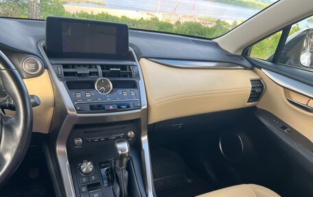 Lexus NX I, 2018 год, 3 200 000 рублей, 16 фотография