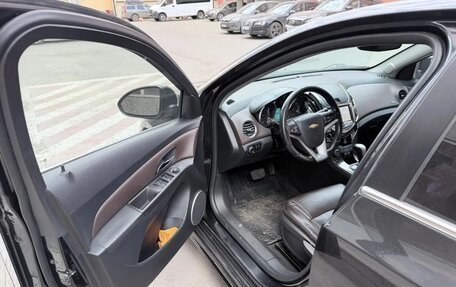Chevrolet Cruze II, 2012 год, 900 000 рублей, 9 фотография