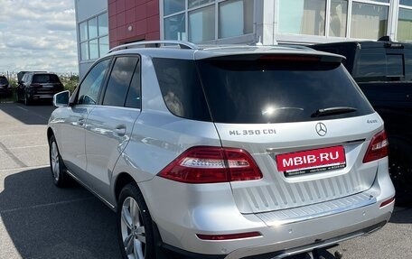 Mercedes-Benz M-Класс, 2013 год, 2 950 000 рублей, 3 фотография