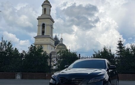 Toyota Camry, 2009 год, 1 180 000 рублей, 2 фотография