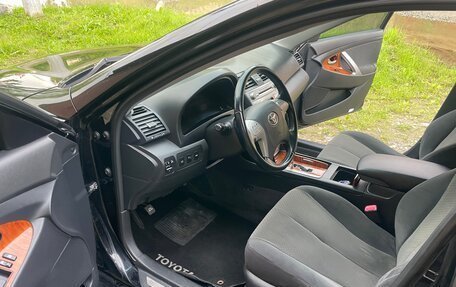 Toyota Camry, 2009 год, 1 180 000 рублей, 11 фотография
