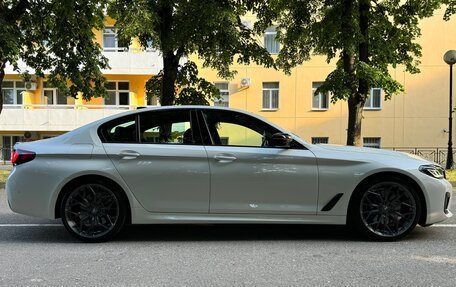BMW 5 серия, 2021 год, 4 999 000 рублей, 8 фотография