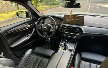 BMW 5 серия, 2021 год, 4 999 000 рублей, 9 фотография