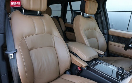 Land Rover Range Rover IV рестайлинг, 2019 год, 9 300 000 рублей, 11 фотография