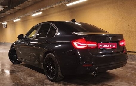 BMW 3 серия, 2018 год, 2 450 000 рублей, 2 фотография