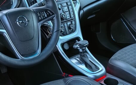 Opel Astra J, 2013 год, 750 000 рублей, 10 фотография