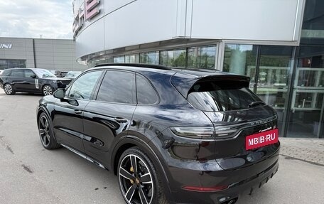 Porsche Cayenne III, 2018 год, 8 650 000 рублей, 2 фотография