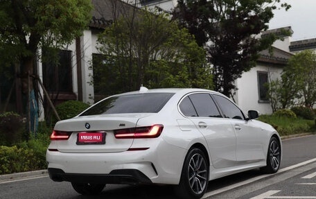 BMW 3 серия, 2021 год, 2 690 000 рублей, 2 фотография