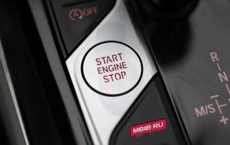 BMW 3 серия, 2021 год, 2 690 000 рублей, 9 фотография
