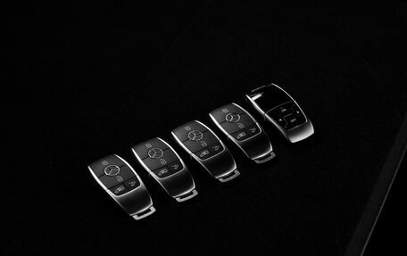 Mercedes-Benz V-Класс, 2026 год, 14 200 000 рублей, 27 фотография