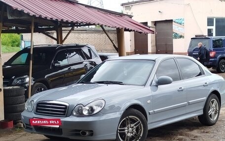 Hyundai Sonata IV рестайлинг, 2006 год, 450 000 рублей, 2 фотография