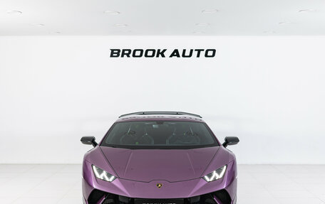 Lamborghini Huracán, 2018 год, 23 990 000 рублей, 2 фотография