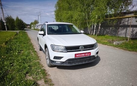 Volkswagen Tiguan II, 2018 год, 1 649 000 рублей, 1 фотография