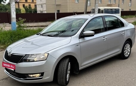 Skoda Rapid I, 2018 год, 900 000 рублей, 5 фотография