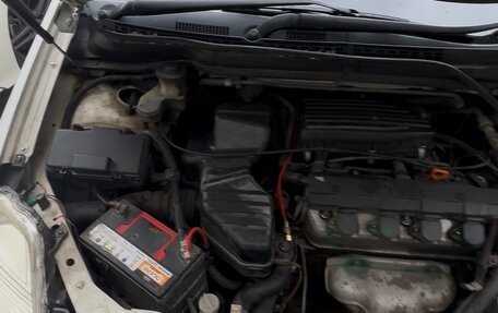 Honda Stream I рестайлинг, 2003 год, 430 000 рублей, 9 фотография