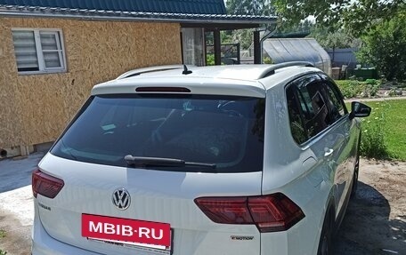 Volkswagen Tiguan II, 2019 год, 2 800 000 рублей, 5 фотография