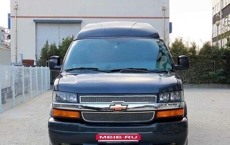 Chevrolet Express II, 2017 год, 11 300 000 рублей, 2 фотография