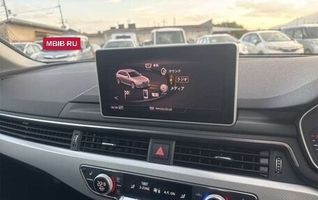 Audi A4, 2018 год, 1 512 000 рублей, 13 фотография