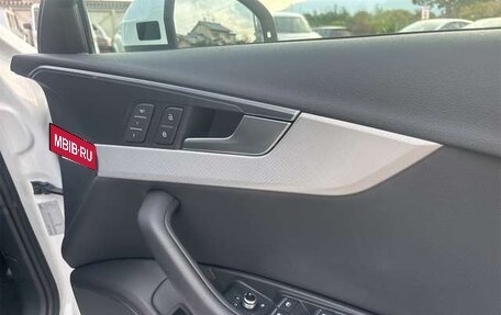 Audi A4, 2018 год, 1 512 000 рублей, 9 фотография