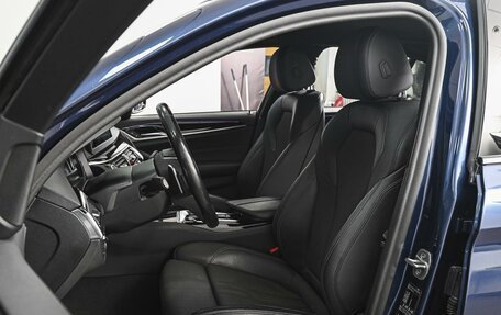 BMW 5 серия, 2019 год, 3 432 000 рублей, 11 фотография