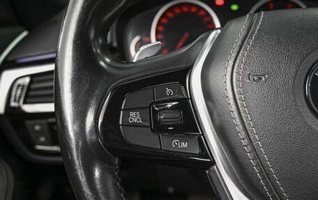 BMW 5 серия, 2019 год, 3 432 000 рублей, 19 фотография