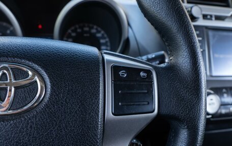 Toyota Land Cruiser Prado 150 рестайлинг 2, 2015 год, 3 769 000 рублей, 13 фотография