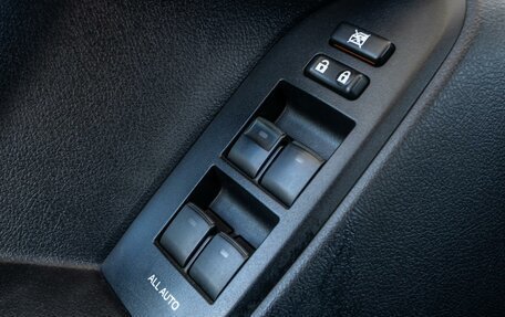 Toyota Land Cruiser Prado 150 рестайлинг 2, 2015 год, 3 769 000 рублей, 21 фотография